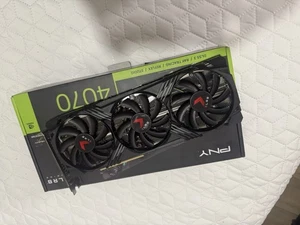 PNY GeForce RTX 4070 XLR8 Triple Fan 12GB GDDR6X - Afbeelding 1 van 5