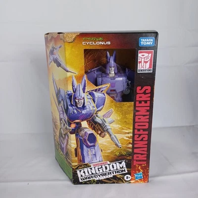 Transformers: War for Cybertron Kingdom CYCLONUS Voyager Class NEW - Image 1 of 4