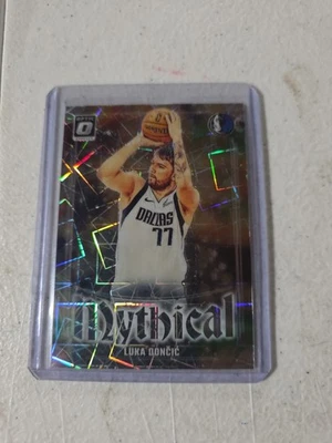 2024-25 Donruss Optic - Luka Doncic #2 神话盒 HIT SSP Prizm Mavericks — 第 1/2 张图片