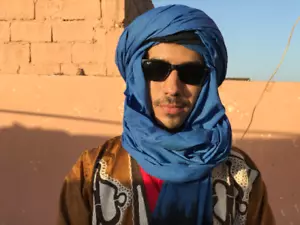 CHÈCHE BLEU TOUAREG , tuareg scarf , tuareg turban, berber blue scarf - Picture 1 of 8