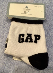 Baby GAP Socks 1-pr 0-6 Months New - Picture 1 of 2