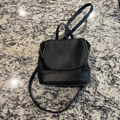 A New Day Backpack Convertible Crossbody Black Medium Purse Adjustable Strap Zip - Image 1 of 3