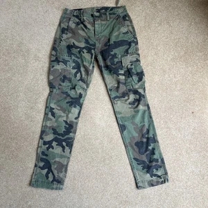 NEU Gap grün Camouflage Cargo Militär Utility Hose Größe 28x30 schmal zulaufend Gapflex - Bild 1 von 7