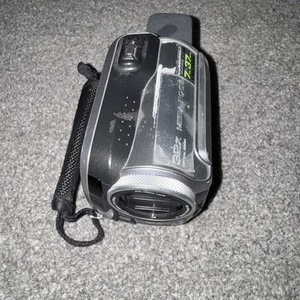 JVC Everio GZ-MG155EK 30GB HDD Digital Camcorder Silver UnTested - Picture 1 of 7