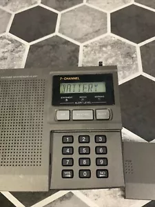 Radio Shack Weather Radio 7-Channel Digital NOAA Alert System 12-250 - Tested - Picture 1 of 8