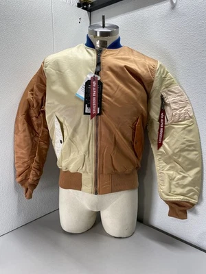 Chaqueta Alpha Industries Para Hombres Urban x Alpha Mixed Media Talla M Sable, Tostada Foto 1 de 4