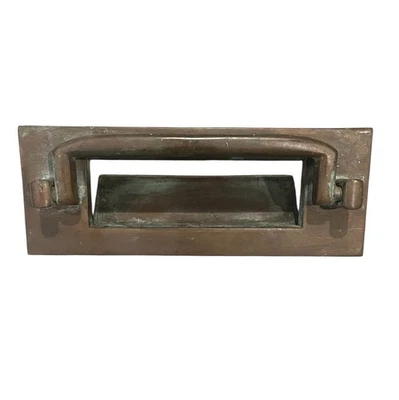 De Colección Marrón Latón Metal Montaje en Pared Correo Ranura para Caída Letra Mango Pátina Foto 1 de 4