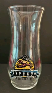 Rotes Karabinerglas mit Taifun Design - Bild 1 von 5
