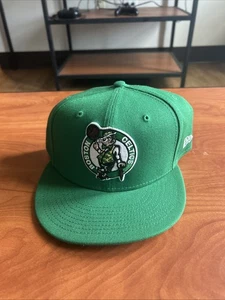 New Era 59fifty Boston Celtics Green Sz 7 5/8 Fitted Hat - Picture 1 of 9