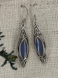 SEA GEMS 925 silver and blue CHALCEDONY Celtic style drop earrings - Picture 1 of 7