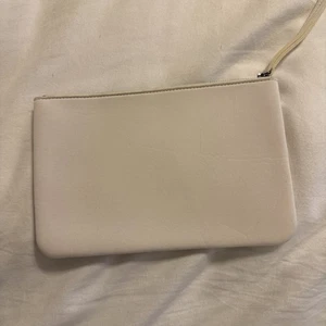 New !!! White Scuba Wristlet - Picture 1 of 4
