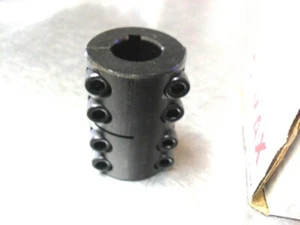  CLIMAX  2ISCC-075-075KW  Two Piece Coupling with Keyway 3/4x3/4 id NEW - Picture 1 of 4