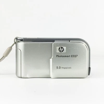 HP Photosmart E327 5.0MP Silver Digital Camera - Retro - Tested - Image 1 of 4
