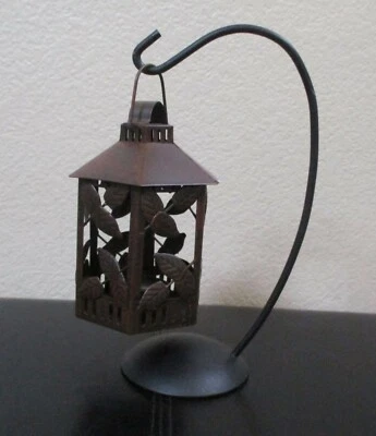 Linterna de vela Leaves Tealight con soporte 9-1/2"  Foto 1 de 4