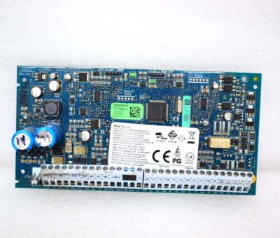 DSC HS2032 ALARM CONTROL PANEL - Image 1 of 4