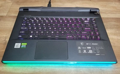 MSI GE66 Raider 10SFS 15.6" i7-10750H 16GB RAM 1TB RTX 2070 Super **LEER DESCRIPCIÓN** Foto 1 de 4