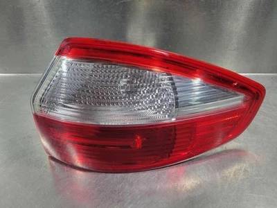 14 15 16 17 18 19 FORD FIESTA Tail Light Assembly Right Foto 1 de 2