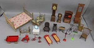 Vtg Lot of 21 Metal & Plastic Dollhouse Furniture Accessories Beds Weather Vane - Bild 1 von 17