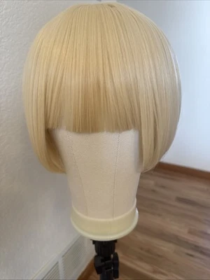 Peluca delantera de encaje pixie rubia blanca sintética Bob estándar 10 Foto 1 de 4