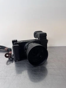 Sigma fp L with Electronic Viewfinder EVF-11 Kit and 45mm Lens. - Picture 1 of 6