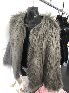 Fur Coat Guess Size M Grey  - Picture 1 of 4