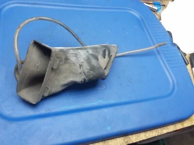 Honda Goldwing GL1200 1984-1987 lado derecho conducto de aire goma túnel de admisión OEM Foto 1 de 4