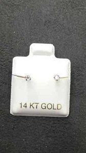 14 KT Yellow Gold Princess Cut Stud Earrings Screw Back (pierced) 2MM - Picture 1 of 2