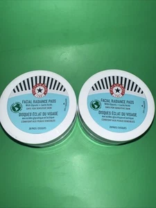 2x First Aid Beauty Facial Radiance Pads mit Glykol + Milchsäuren 28 Pads! - Bild 1 von 2