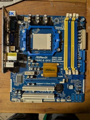 scheda madre socket am3 ASrock N68C-S UCC phenom 2 x6 - Immagine 1 di 3