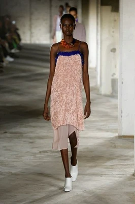 $2495 Dries Van Noten - Dastra 亮片中长连衣裙彩色腮红尺寸 6/8 — 第 1/4 张图片