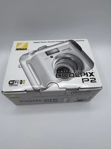 Nikon Coolpix P2 | Paquete WiFi de cámara digital de 5,1 MP | Nueva - Imagen 1 de 10