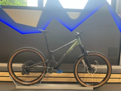 NEURAD*Scott - Genius 910 - Gr. M / 44 cm regulär 7.499€ - Bild 1 von 4