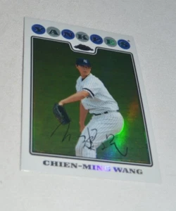 2008 TOPPS CHROME - CHIEN-MING WANG PITCHER NEW YORK YANKEES # 81 REFRACTOR - Picture 1 of 4