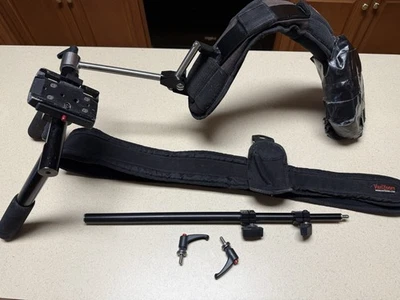 Varizoom Media Rig Padded Camera Shoulder Support - Image 1 of 4