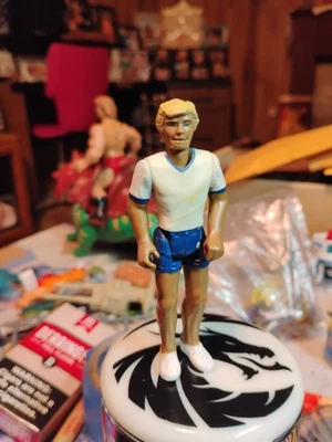 Figura de acción Tonka Camper Van Blonde Boy 1980 vintage hecha en Hong Kong Foto 1 de 3