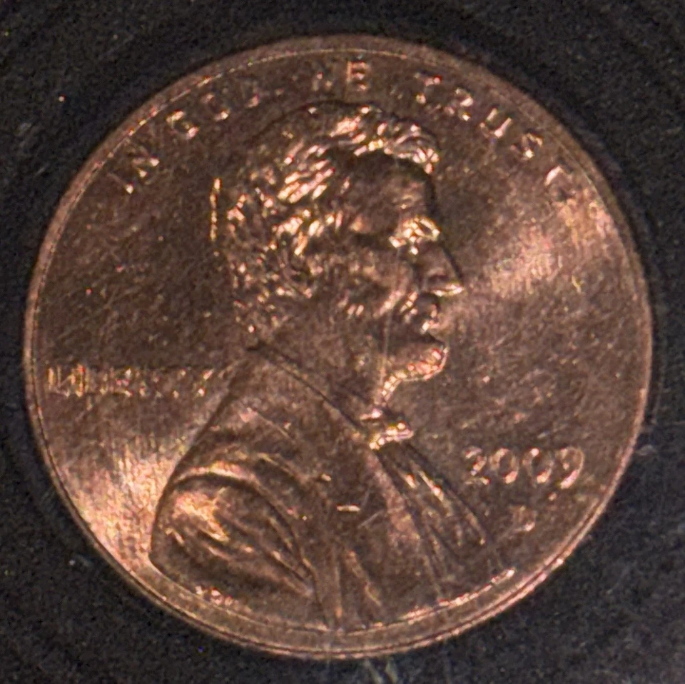 Centavo marca D 2009 como nuevo en buen estado  Foto 1 de 2