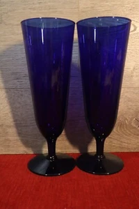 Cobalt Blue Footed Crystal Glass Pair Pilsner/Parfait/Champagne/Dessert Flutes - Picture 1 of 9