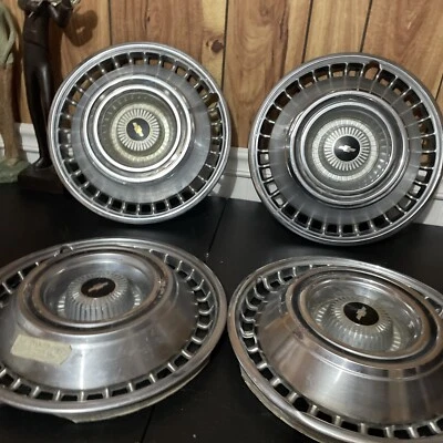 Chevrolet Nova 1968 tapacubos 14" juego de 4 cubiertas de rueda tapacubos Chevy 68 Foto 1 de 4