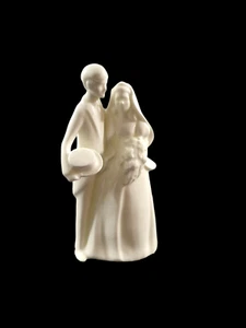 Royal Doulton Statuina Sposi Cake Topper Ceramica Bianca Inghilterra - Foto 1 di 9