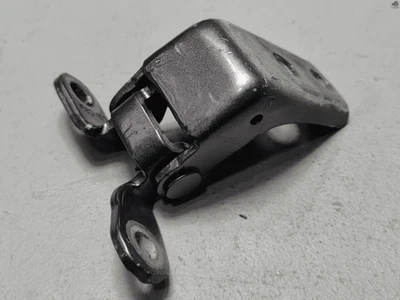 Bisagra superior de la puerta delantera derecha del lado del pasajero gris *NH797M* OEM 2014-20 Acura MDX Foto 1 de 4