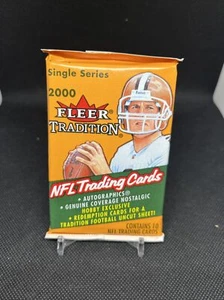 2000 Fleer Tradition Football Factory Sealed Hobby Pack - Picture 1 of 1
