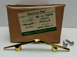Vtg NOS National Medalist C279 Bright Brass Plated 2 3/4" Cabinet Drawer Pull - Picture 1 of 5