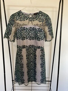 TOPSHOP PURPLE FLORAL PATTERNED CROCHET LACE MESH DRESS CUT OUT BACK SIZE 6 - Picture 1 of 11