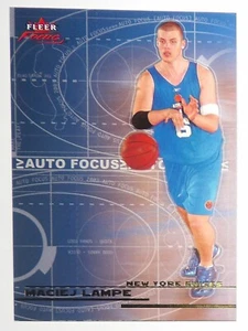 NY Knicks 2003-04 Fleer Focus Auto Focus #18AF Maciej Lampe Serial #180/250 - Picture 1 of 2