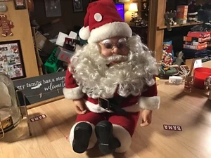 story telling santa talks very slowly - Picture 1 of 4