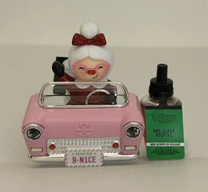Bath And Body Works Mrs. Claus Plug In And Mrs. Claus Cocktail Refill  - Picture 1 of 7