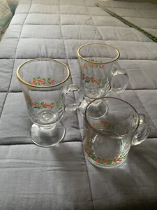 Vintage Holly Berry Christmas Glass Irish Coffee Cup & Mug Gold Rim Set - Picture 1 of 10
