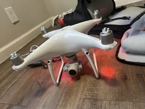 DJI Phantom 4 Pro - Picture 1 of 9