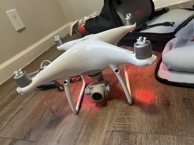 DJI Phantom 4 Pro - Image 1 of 4