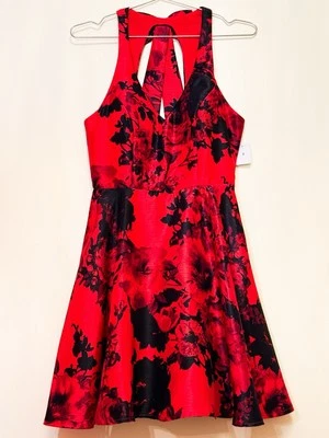 New Sz Small ❤️ KASPER Women’s Red & Black Dress Floral Fit & Flare Knee Length - Image 1 of 4